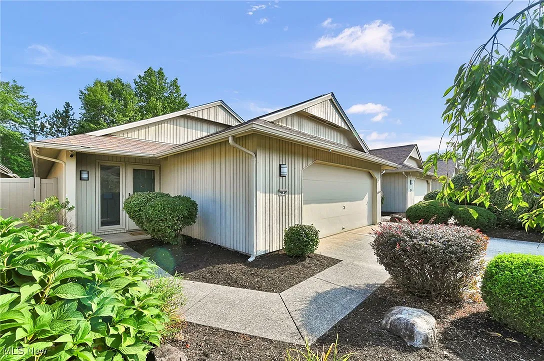 21648 Oak Bark Trl photo 1