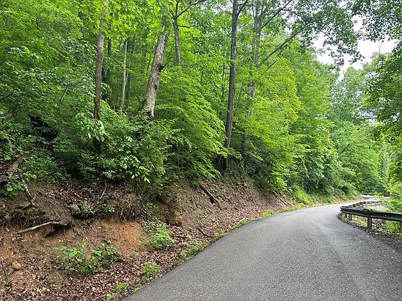 2nd image of 3S Java Run Road