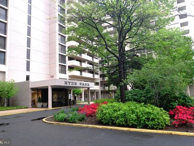 4141 N Henderson Rd APT 728, Arlington, VA, 22203