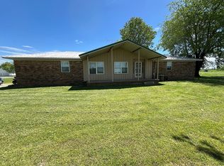 410 Wanda St, Stark City, MO 64866
