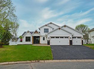5001 89th Cres N, Brooklyn Park, MN 55443