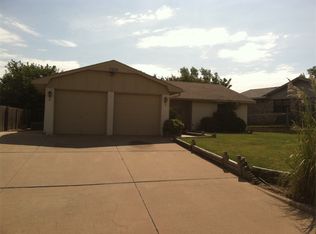2805 NW 77th St, Lawton, OK 73505