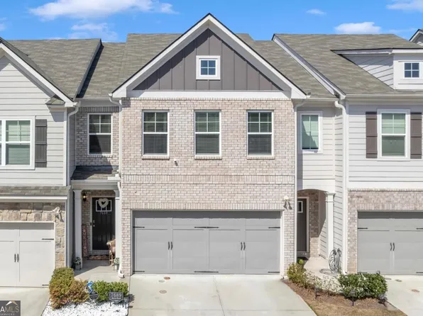 7689 Baron Rd, Fairburn, GA 30213