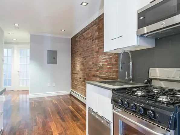 124 Ridge Street 6 image 1 of 8