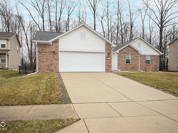 5th image of 17051 Rainier Cir