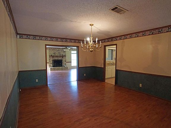 4th image of 15239 Royal St