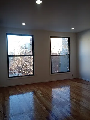 Rented by Willie Kathryn Suggs, LREB | media 32