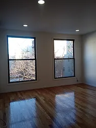 Rented by Willie Kathryn Suggs, LREB