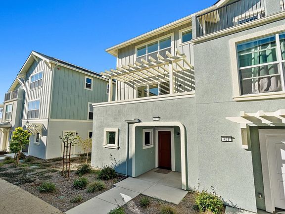 3rd image of 417 Annie Dr
