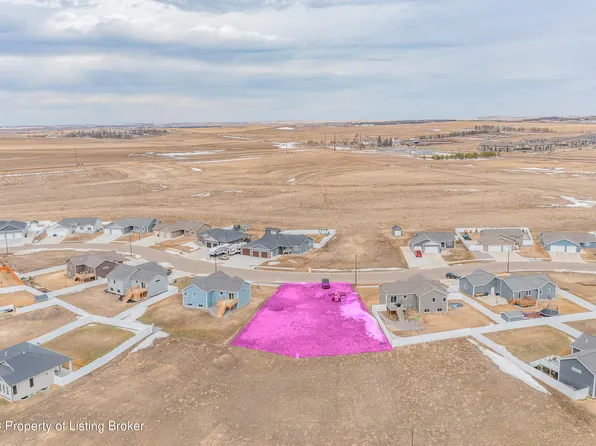 LOT 6 Shamrock Loop, Dickinson, ND 58601