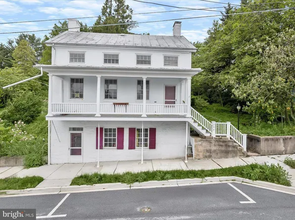 39 N Main St, Keedysville, MD 21756