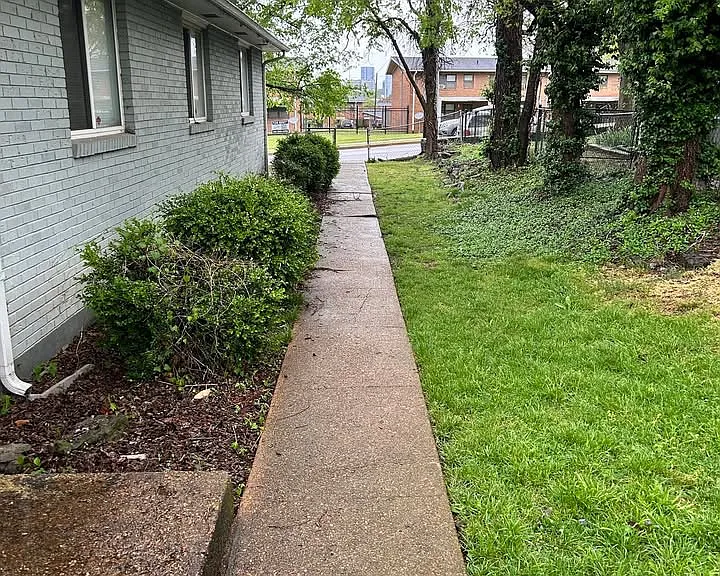 1019 Summit Ave #B — Photo 19