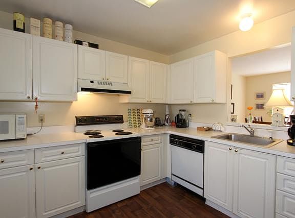 2nd image of 206 Sandpiper Ct