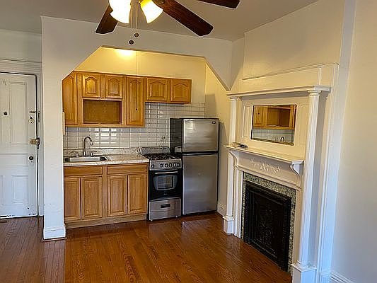 1st image of 118 Bainbridge St #3R