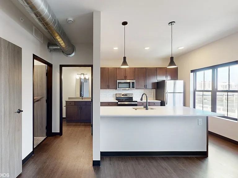 151 Lofts — Photo 88