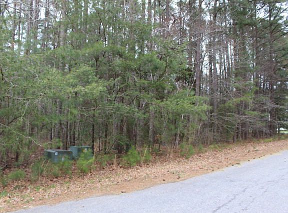 2nd image of LOT 4 Pine St