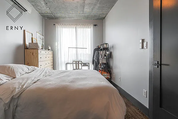 Rented by ERNY LLC | media 11