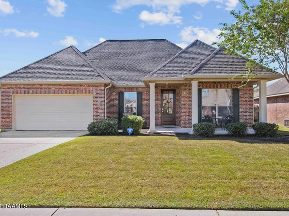 104 Bayou Des Glaises Rd, Broussard, LA 70518