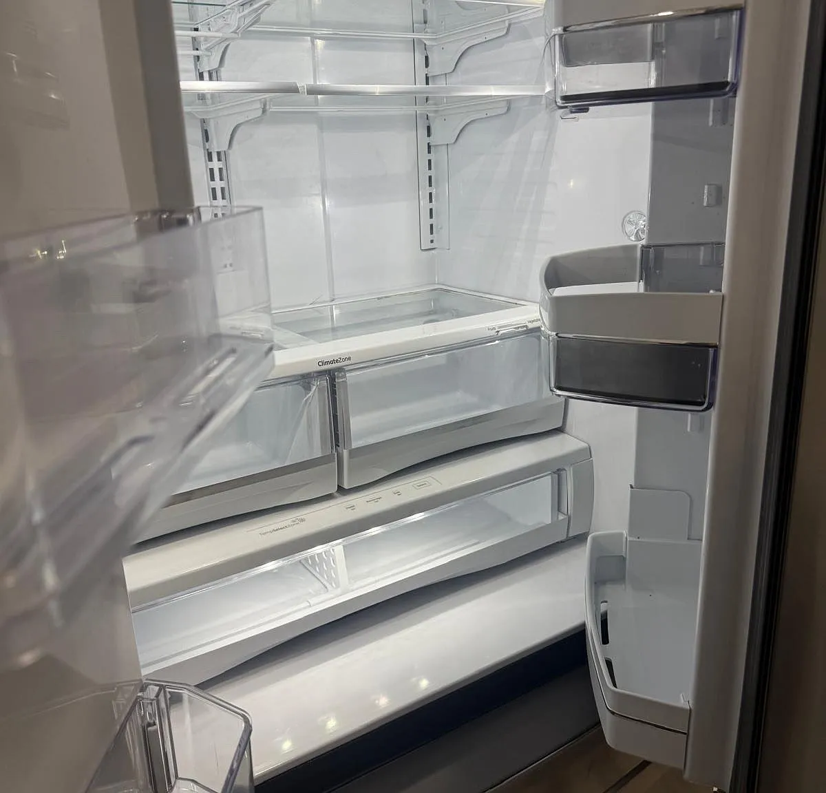 1 bed, 550 sqft, $1,550 — Photo 3