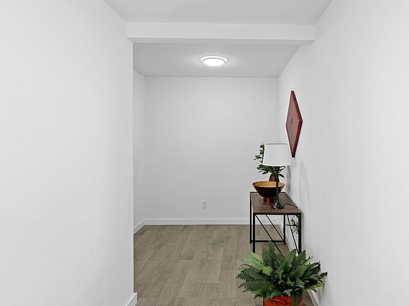 3rd image of 8008 SE Lamphier St