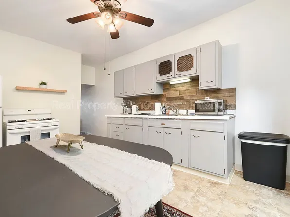 320 Greenfield Ave, Pittsburgh, PA 15207