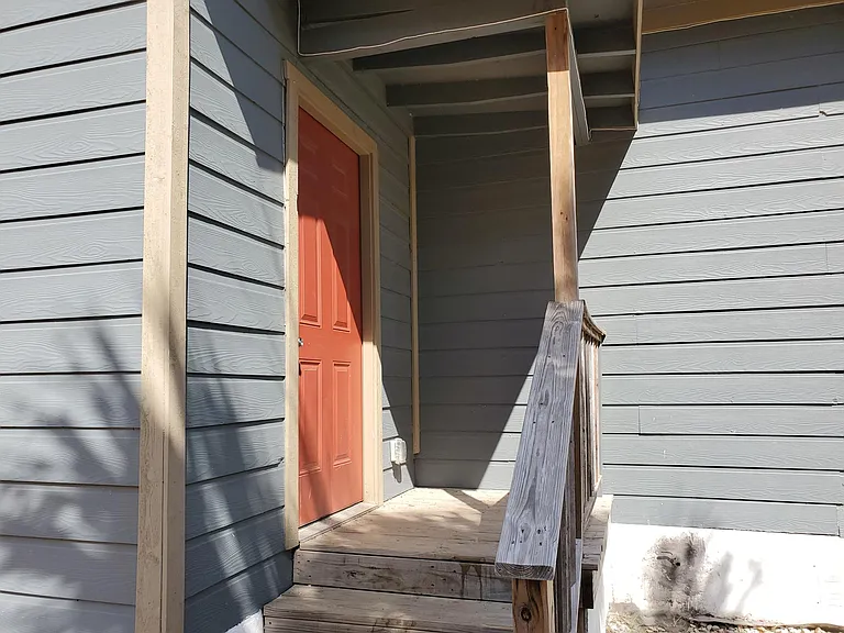 308 Warren St #1 — Photo 12