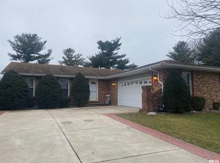 2524 Cherry Rd, Springfield, IL 62704