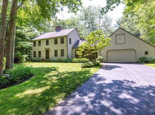6 Beech Dr, Brunswick, ME 04011