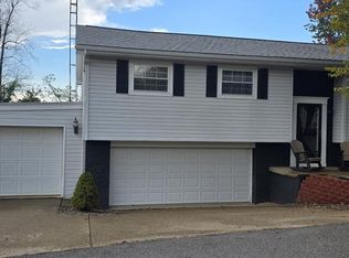 283 Clearview Heights Drive, Moundsville, WV 26041