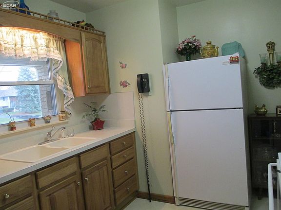 3rd image of 5170 Salerno Dr