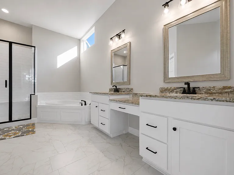 3616 N Crest Ct — Photo 14