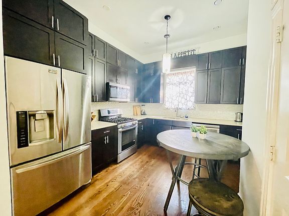 5th image of 3629-3631 S Calumet Ave