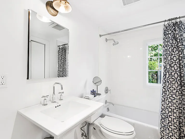 4 Lee Ln — Photo 14