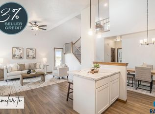 8000 E Tencate Pl, Sioux Falls, SD 57110