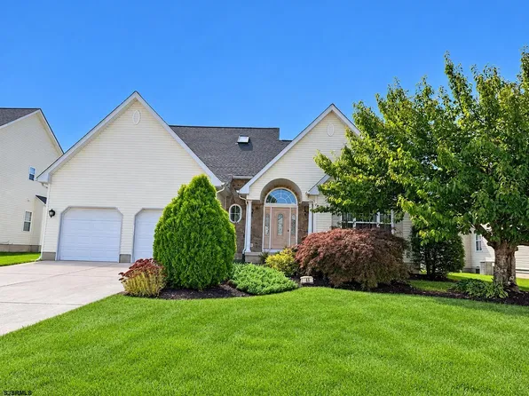 43 Donegal Ln, Galloway, NJ 08205