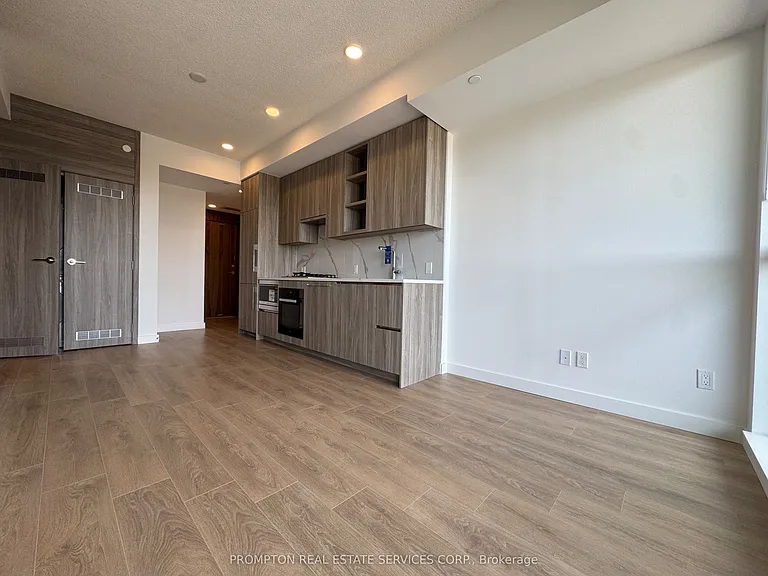 68 Esther Shiner Blvd #1108 — Photo 10