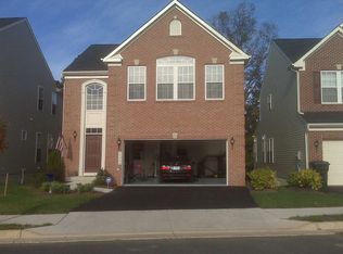 13794 Lowe St, Chantilly, VA 20151