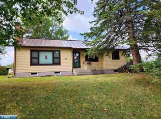 217 9 1/2 St NE, Chisholm, MN 55719