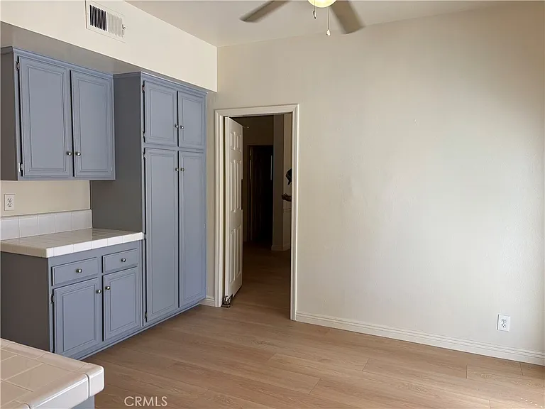 7515 Melvin Ave — Photo 35
