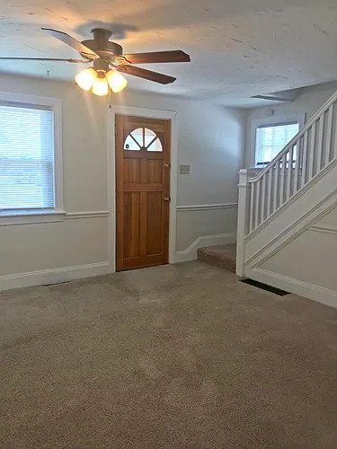 3 bed, 1080 sqft, $1,495 — Photo 2