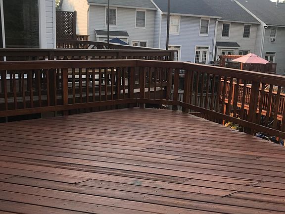 Main level deck off kitchen