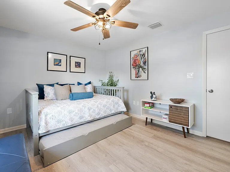 101 River Heights Dr — Photo 14
