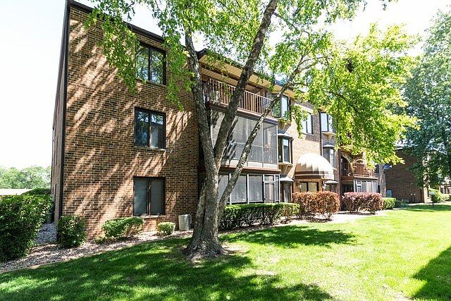 1st image of 13531 S Lamon Ave #208