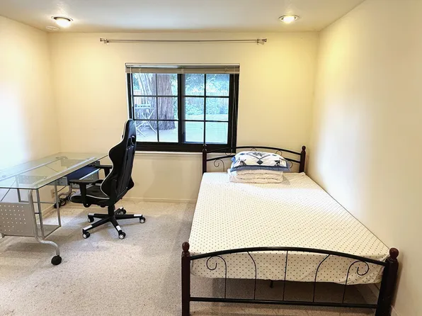 (undisclosed Address), Millbrae, CA 94030