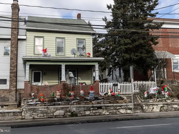 214 Center Ave, Schuylkill Haven, PA 17972