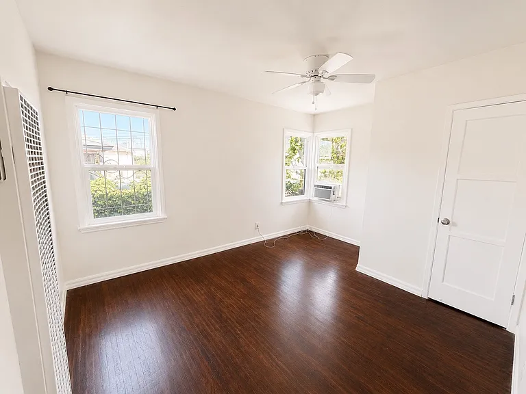 228 W Riggin St #228 — Photo 13