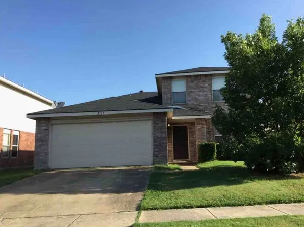 2313 Live Oak Dr, Little Elm, TX 75068