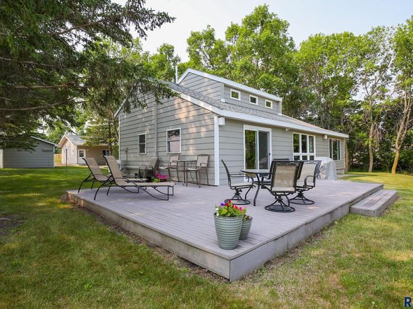 3002 Pwa Rd, Hendricks, MN 56136