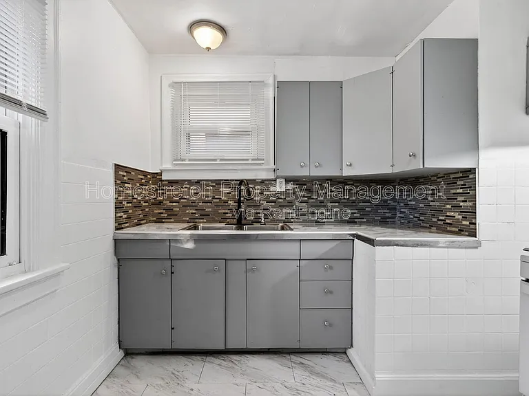 8347 Eton Pl — Photo 6