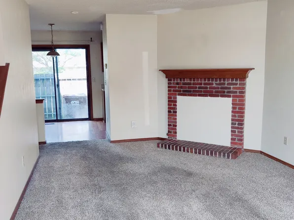 9108 E Funston St #103, Wichita, KS 67207